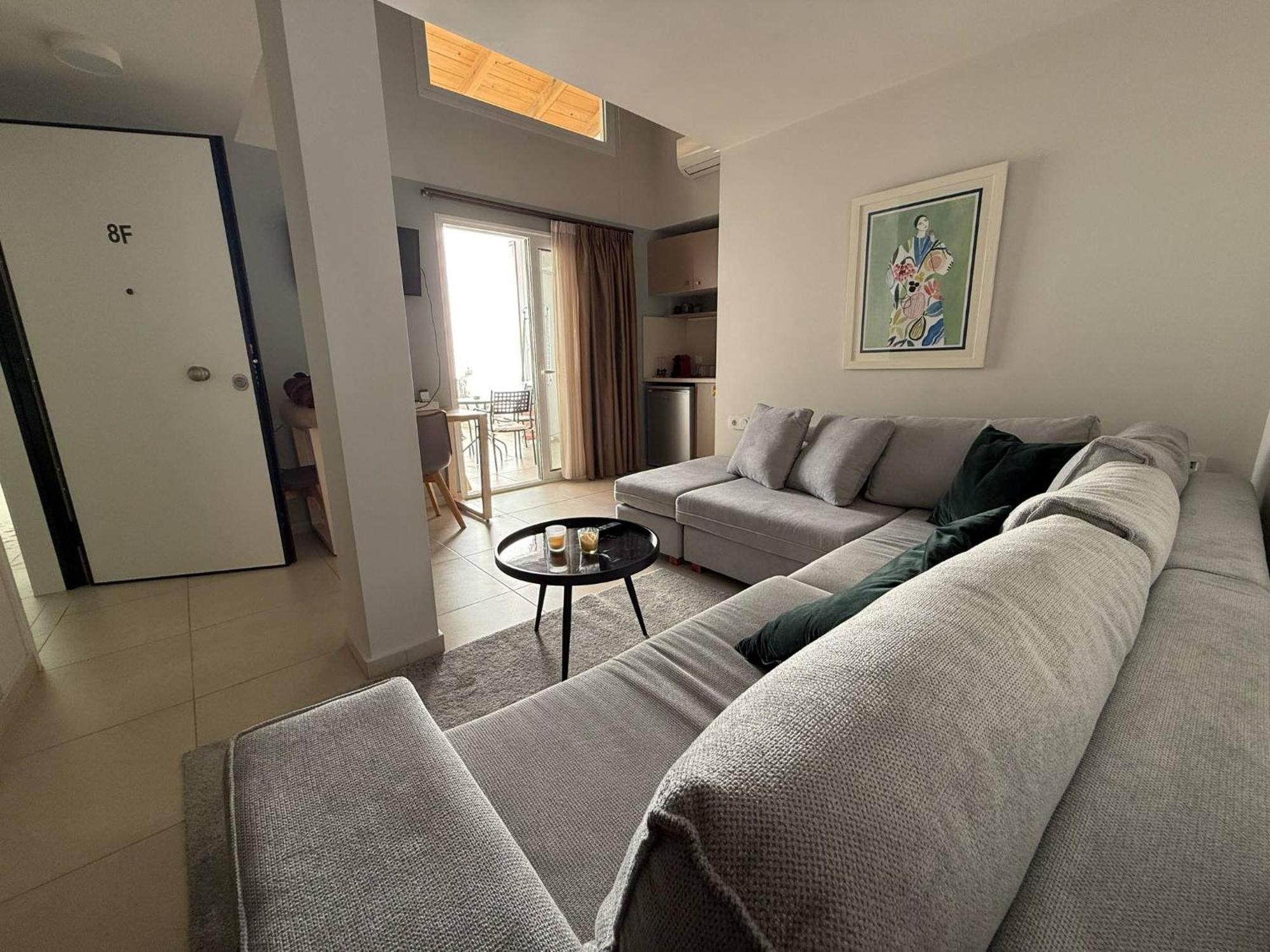 Stylish Studio Apartment - 8F House 卡拉马塔 外观 照片