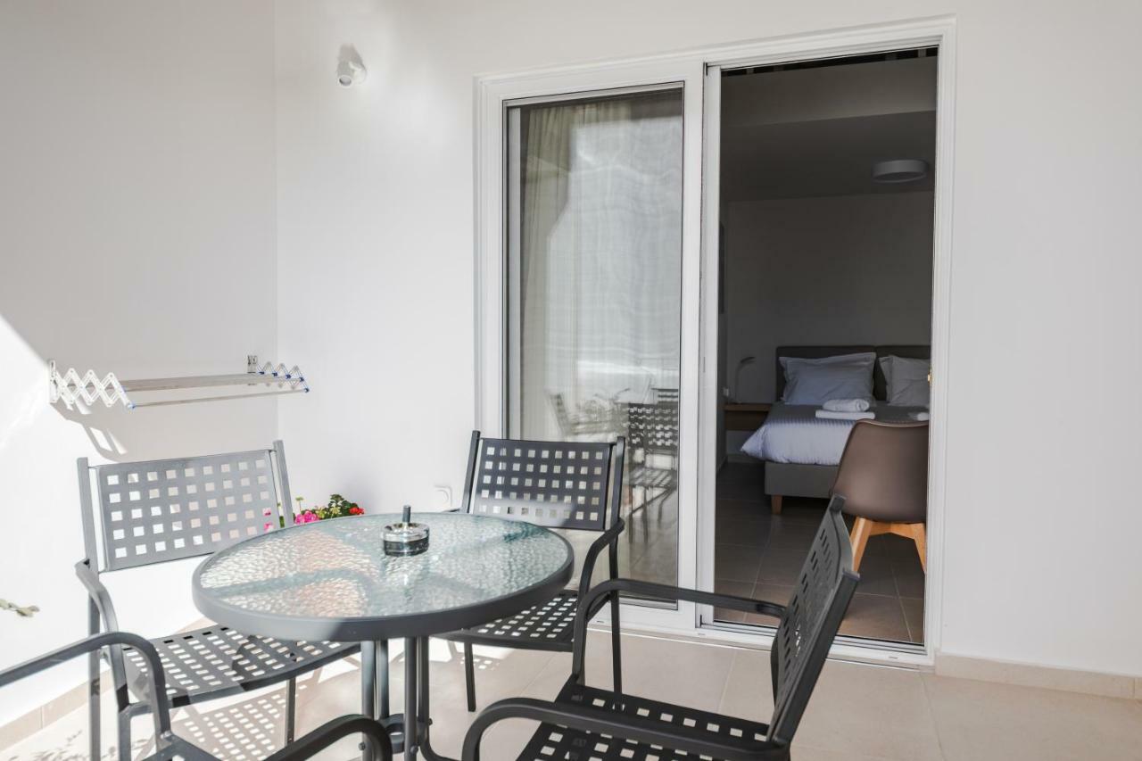 Stylish Studio Apartment - 8F House 卡拉马塔 外观 照片